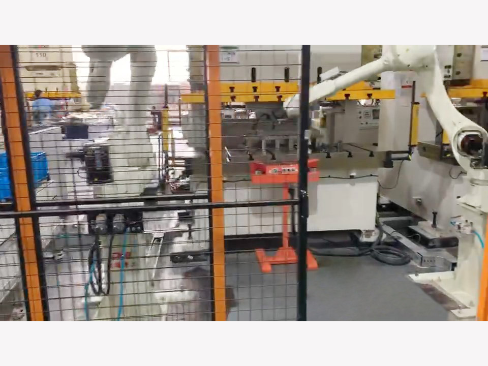 自动冲压.mp4_snapshot_00.47_[2025.04.25_09.36.01]