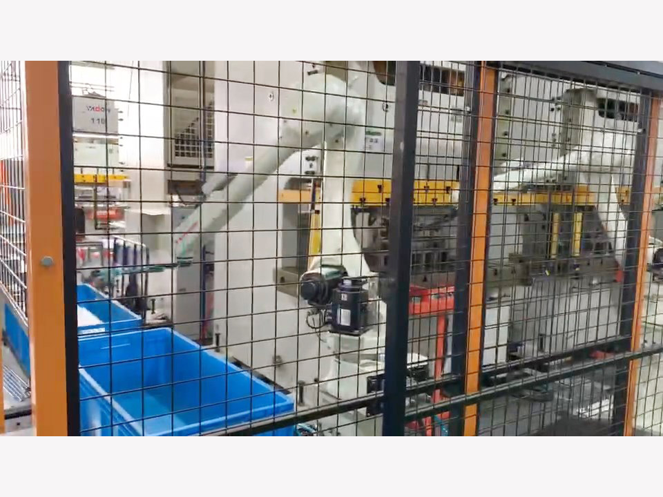 自动冲压.mp4_snapshot_00.29_[2025.04.25_09.35.42]